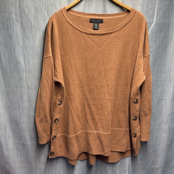 Tahari long sleeve sweater size 1X - Picture 2 of 7